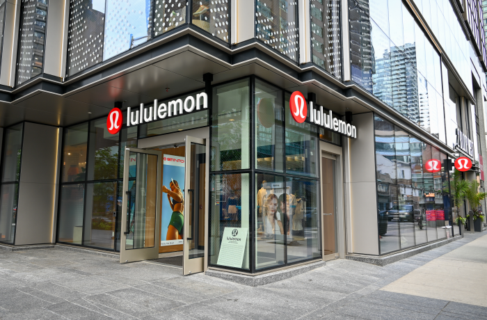 Lululemon 露露檸檬